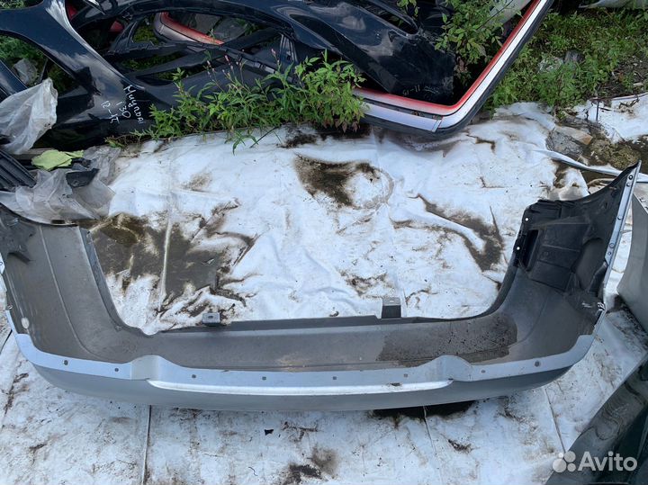 Задний бампер Ford Focus 1