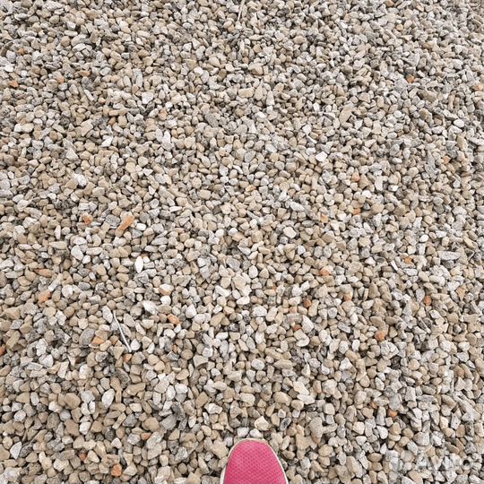 Щебень вторичный в наличии с доставкой