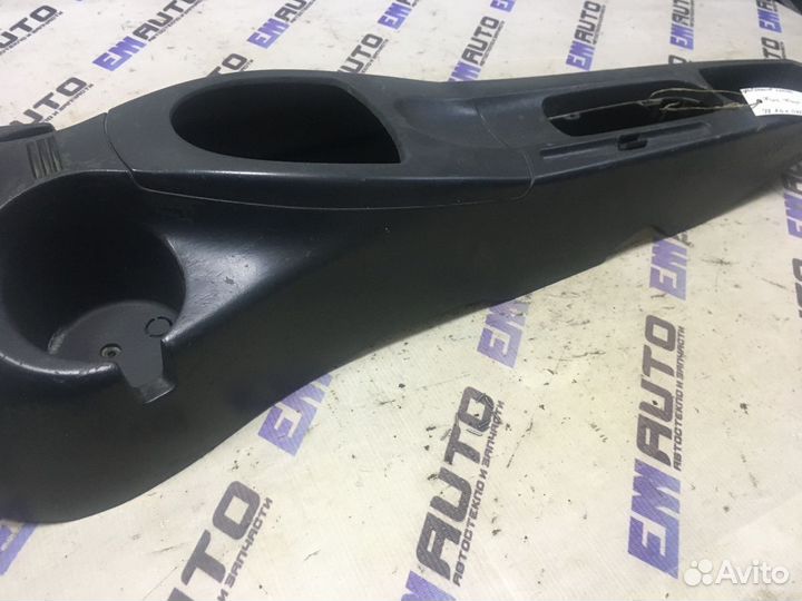 Центральная консоль Форд Фокус 1