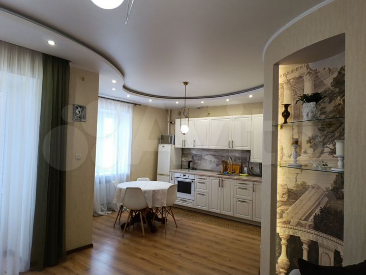 2-к. квартира, 120 м², 6/7 эт.