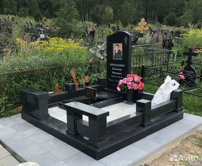 Памятники габро диабаз