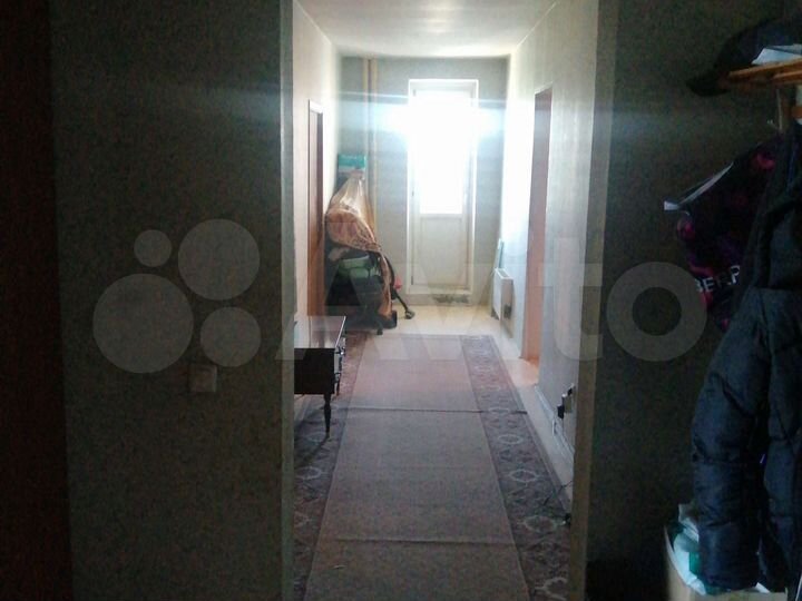 Комната 18 м² в 3-к., 6/25 эт.