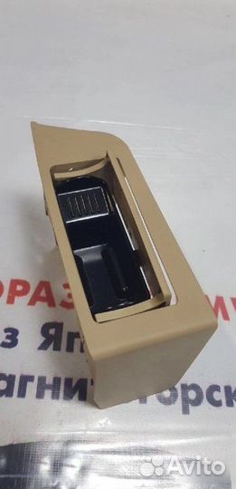 Пепельница задняя правая Bmw 5 E60