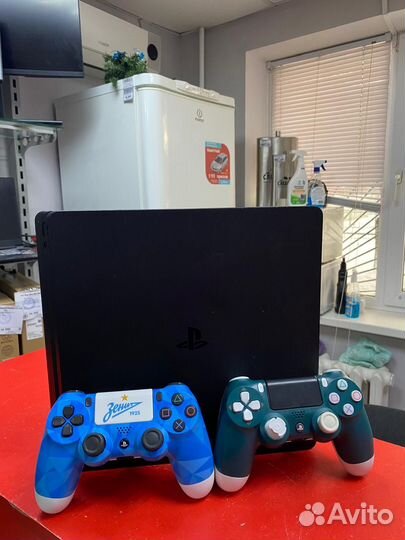 Игровая приставка Sony PlayStation 4 Slim 1тб