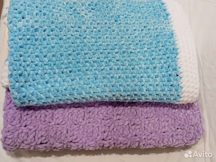 Плед ручной работы из гипоаллергенной пряжи