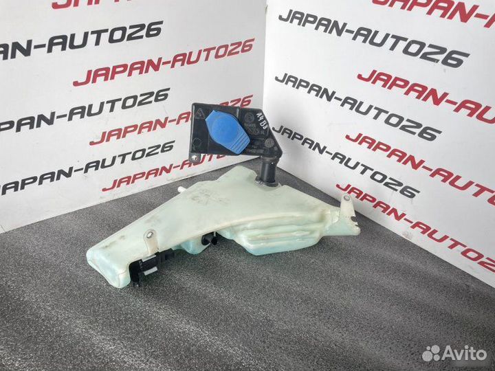 Бачок омывателя в сборе Audi A4 B8 2.0 tfsi