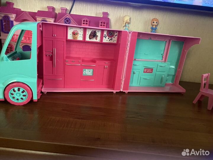 Фургон с мороженым