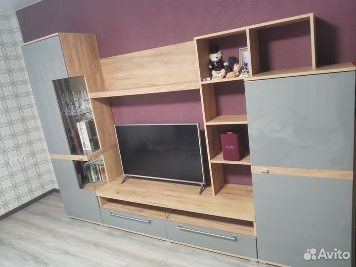 Стенка в гостиную со шкафом под тв бу