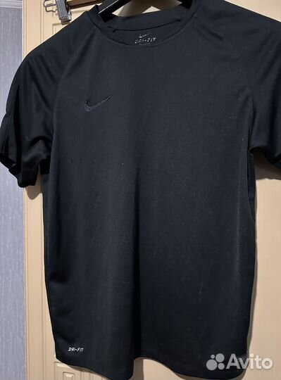 Спортивная футболка nike