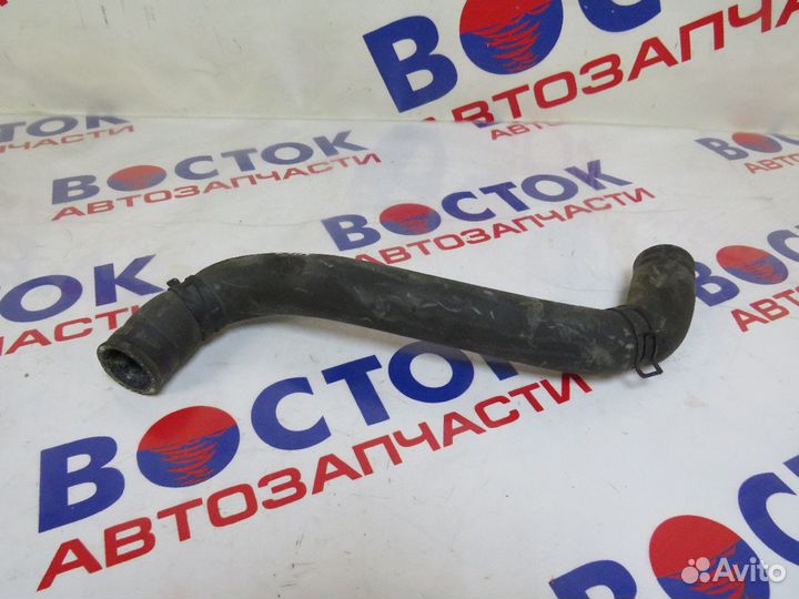 Патрубок радиатора Низ mitsubishi chariot grandis