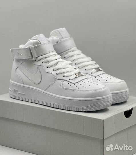 Белые Nike Air Force 1 High для повседневного обра