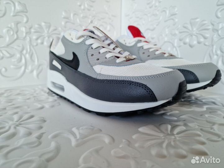 Кроссовки мужские Nike Air Max 90 LuX