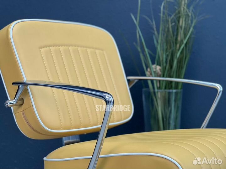 Парикмахерское кресло