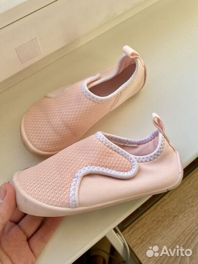 Пакет летней обуви для девочки