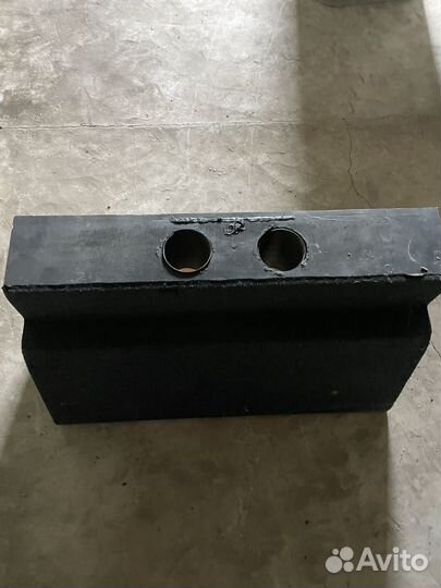 Короб для сабвуфера для Jetta 5