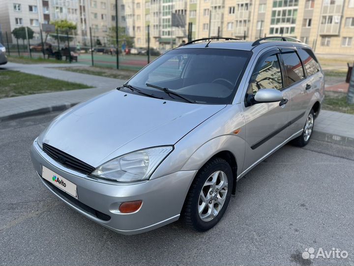 Ford Focus 1.8 МТ, 2000, 266 217 км