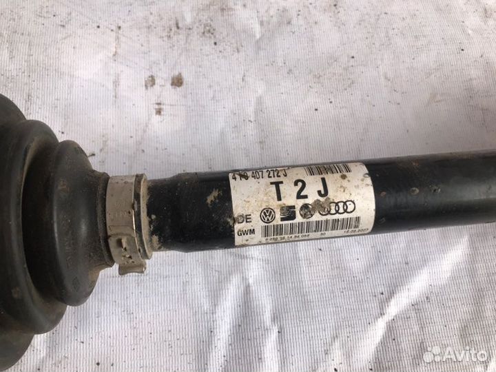 Привод передний правый Audi A6 C6 3.2 2008