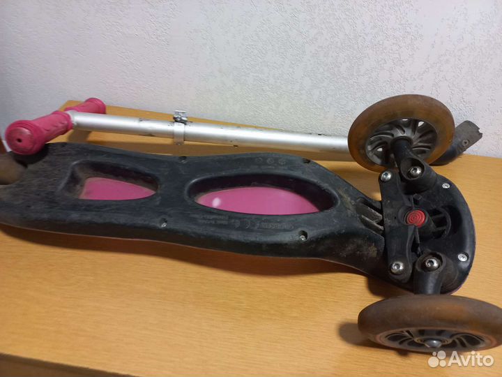 Детский трёхколёсный самокат Globber