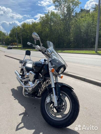 Suzuki boulevard m50(vz800)