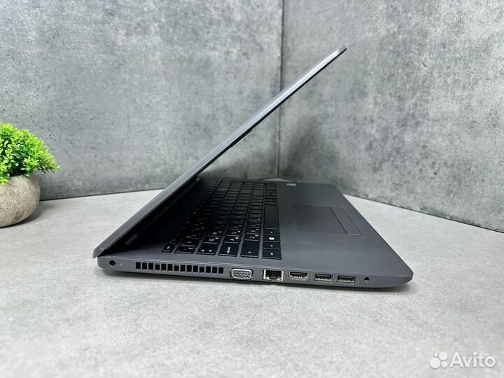 Мощный HP Core i3 Radeon 520 SSD 240gb RAM 4gb