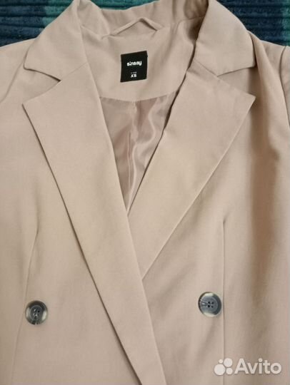 Пиджак женский