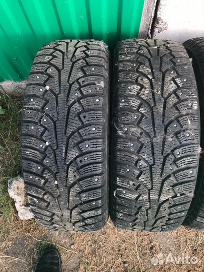 Nokian Tyres Hakkapeliitta 5 215/60 R16 99T