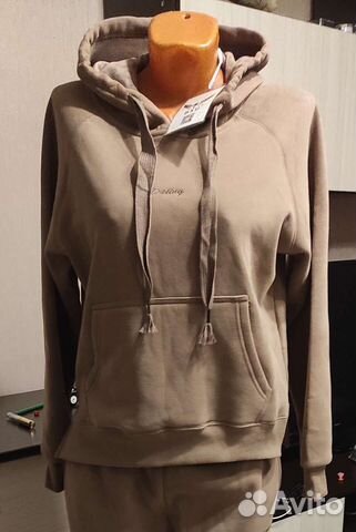 Спортивный костюм новый