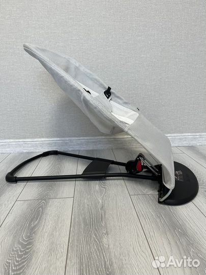 Шезлонг детский babybjorn