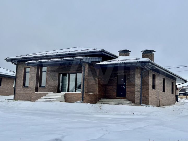 Коттедж 125 м² на участке 11 сот.