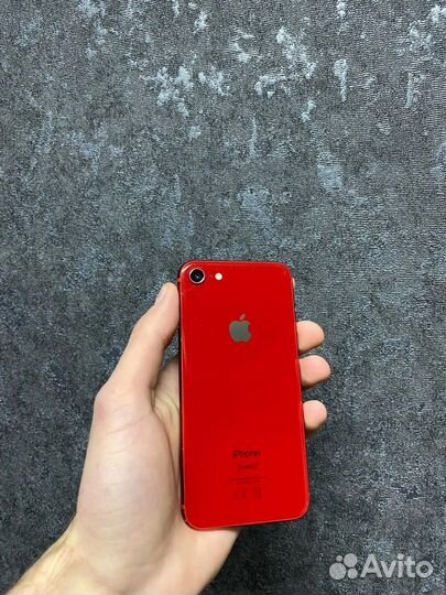iPhone 8, 64 ГБ
