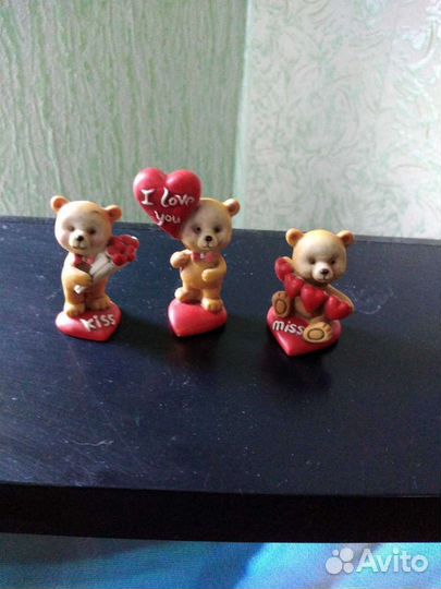 Статуэтки. наборы медвежат