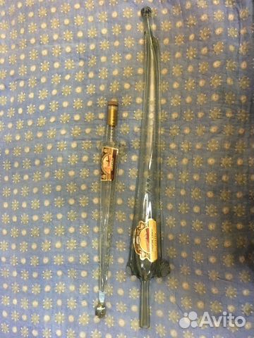 Сувенирные бутылки в виде сабель