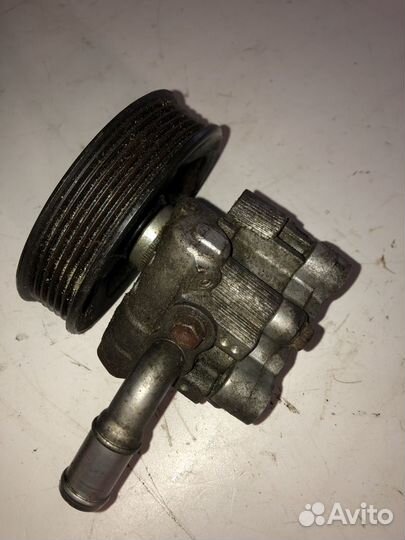 Dodge Caravan 2012 3.6 насос гур