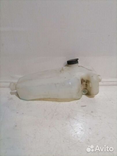 Бачок омывателя Renault Sandero 2