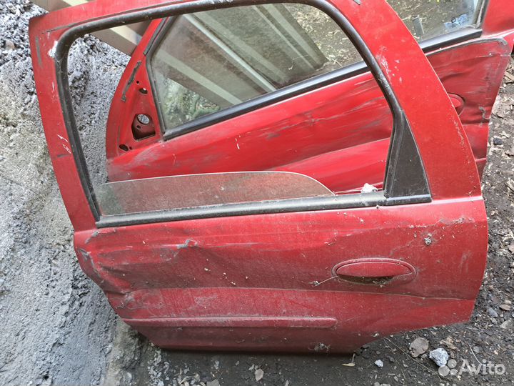 Двери для машины