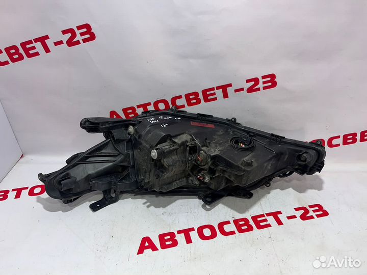 Toyota Camry v70 17- Фара правая 1 полоса 15 пин