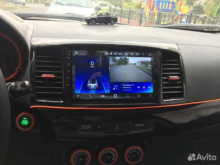 Штатная магнитола Mitsubishi Lancer X