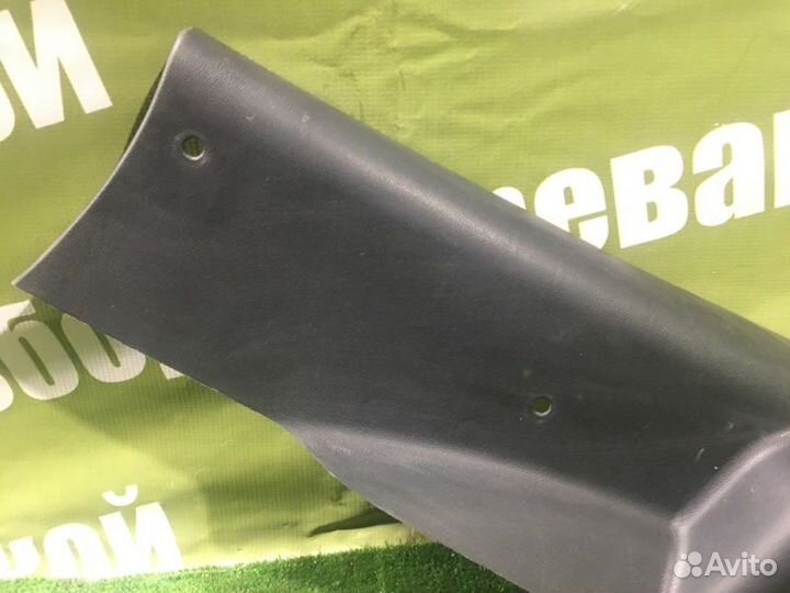 Накладка в салоне задняя левая Mazda Mazda3 BK