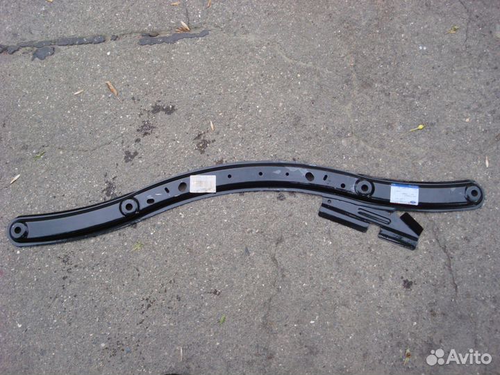 Ford focus 2/C-MAX, 8V61A10684,кронштейн глушителя