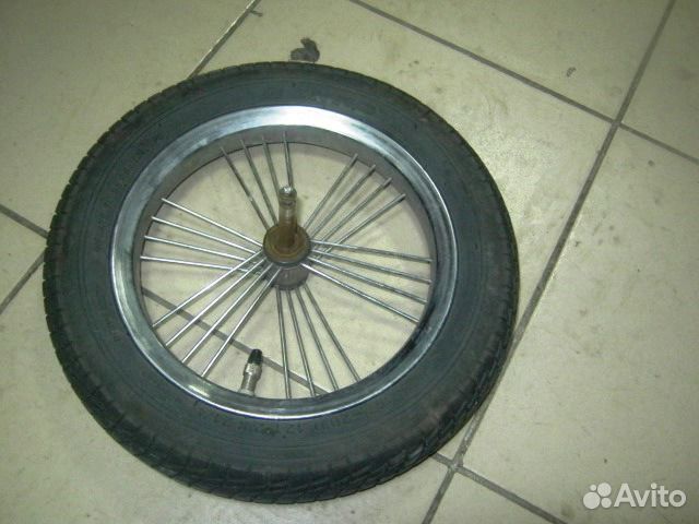 Колесо на коляску геоби