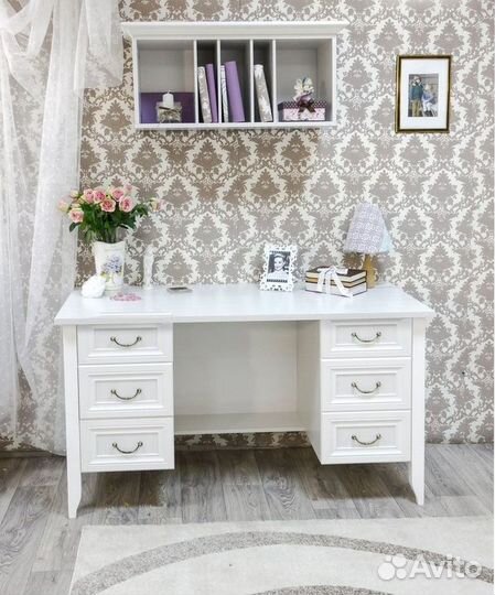 Детский стол