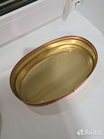 Жестяная коробка