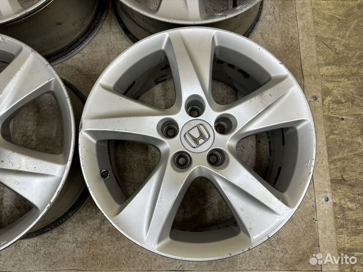 Оригинальные диски 17 5x114.3 Honda