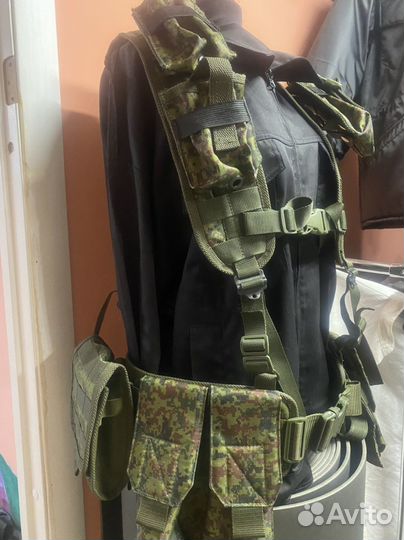 Разгрузочный жилет