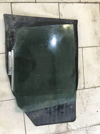 Стекло двери задней toyota rav4 3 xa30