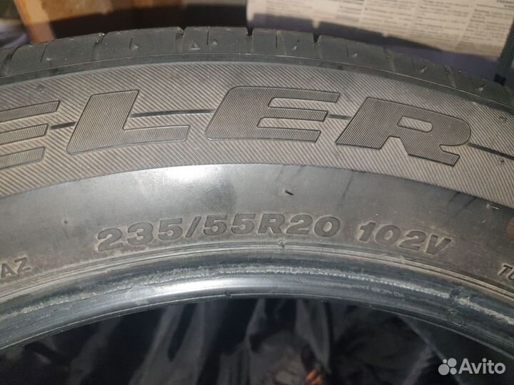 Bridgestone Dueler H/L 33A 235/55 R20