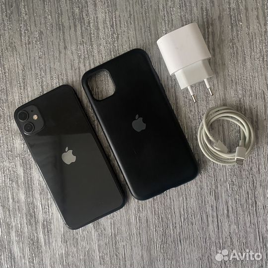 iPhone 11, 64 ГБ