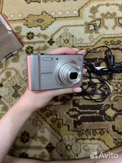 Компактный фотоаппарат