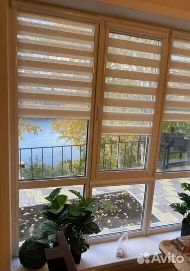 Рулонные шторы зебра в коробе E5653