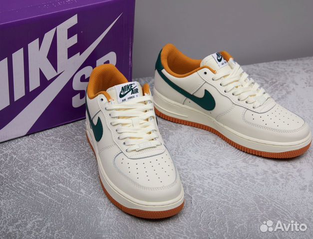 Кроссовки Nike Air Force 1